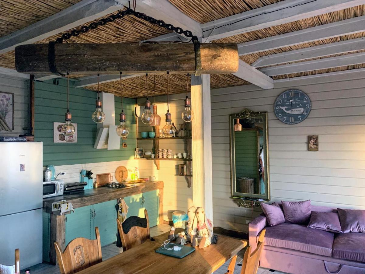 Chervona Kalyna Cottage Odessa Eksteriør bilde
