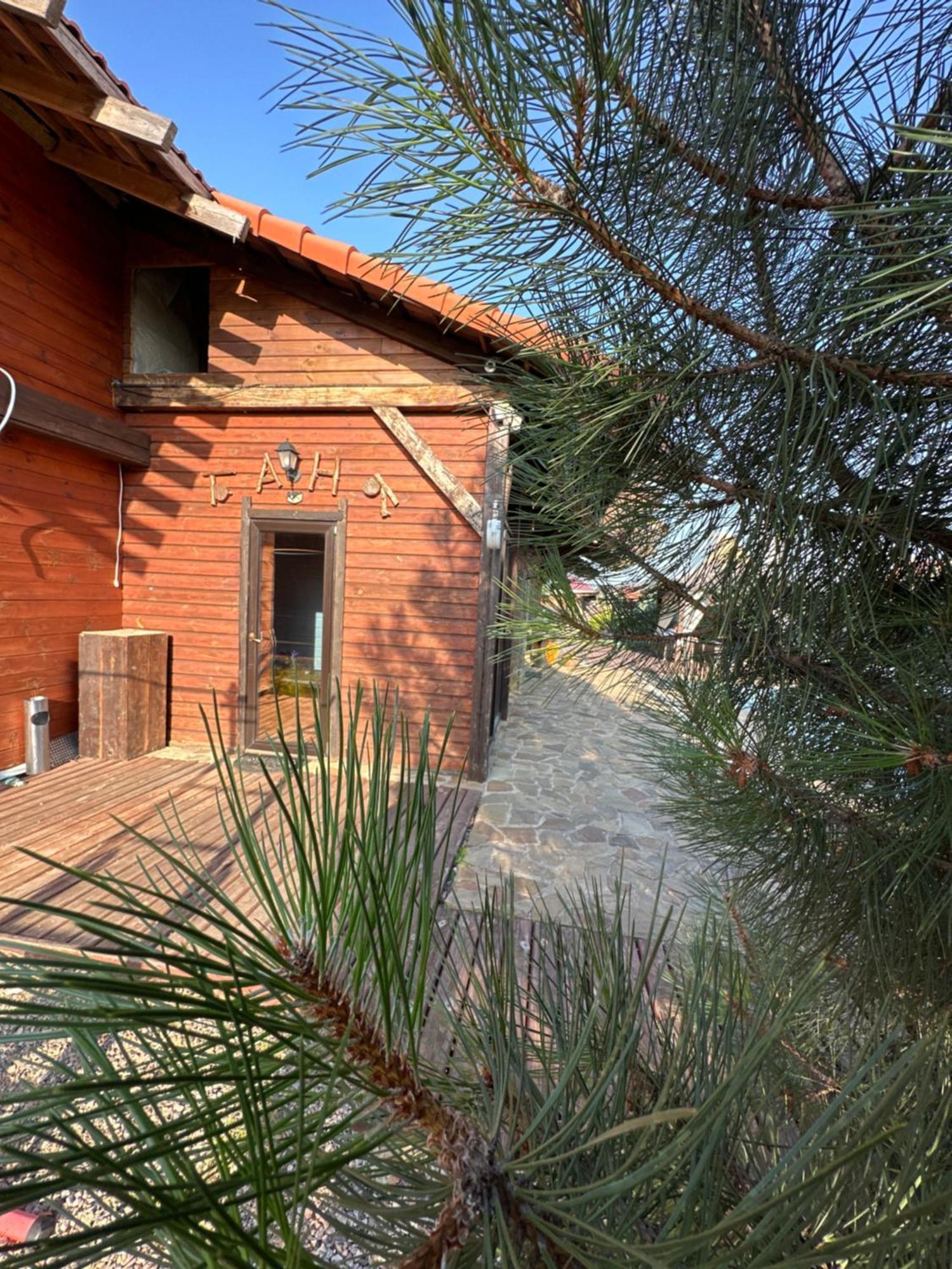 Chervona Kalyna Cottage Odessa Eksteriør bilde