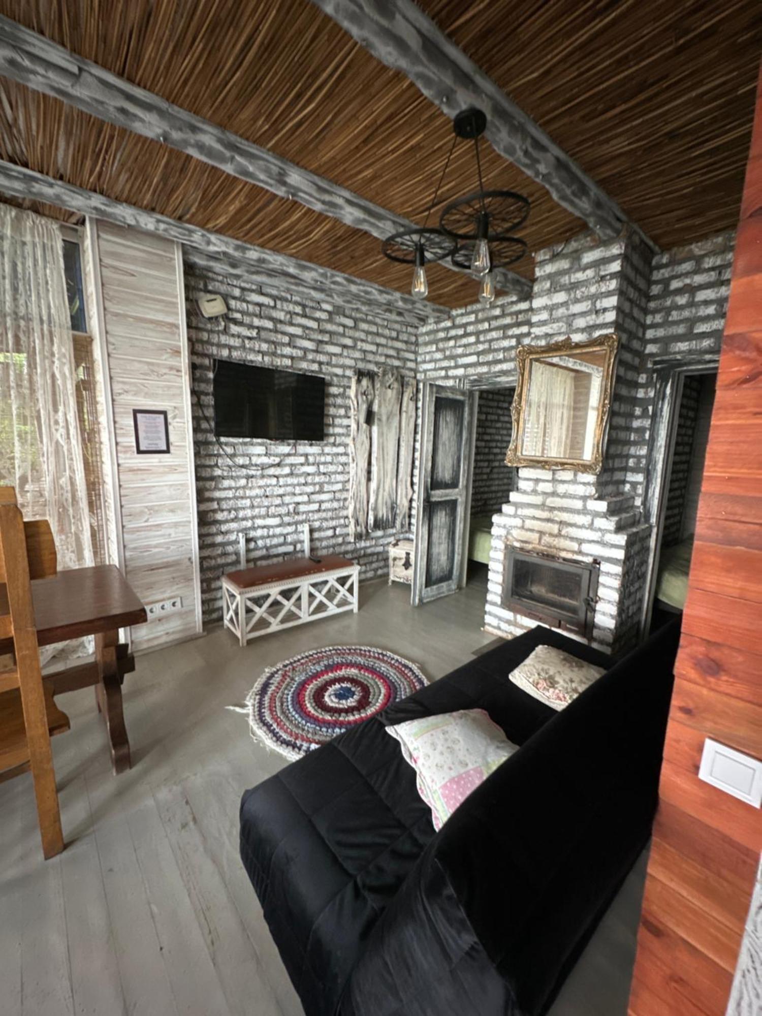 Chervona Kalyna Cottage Odessa Eksteriør bilde